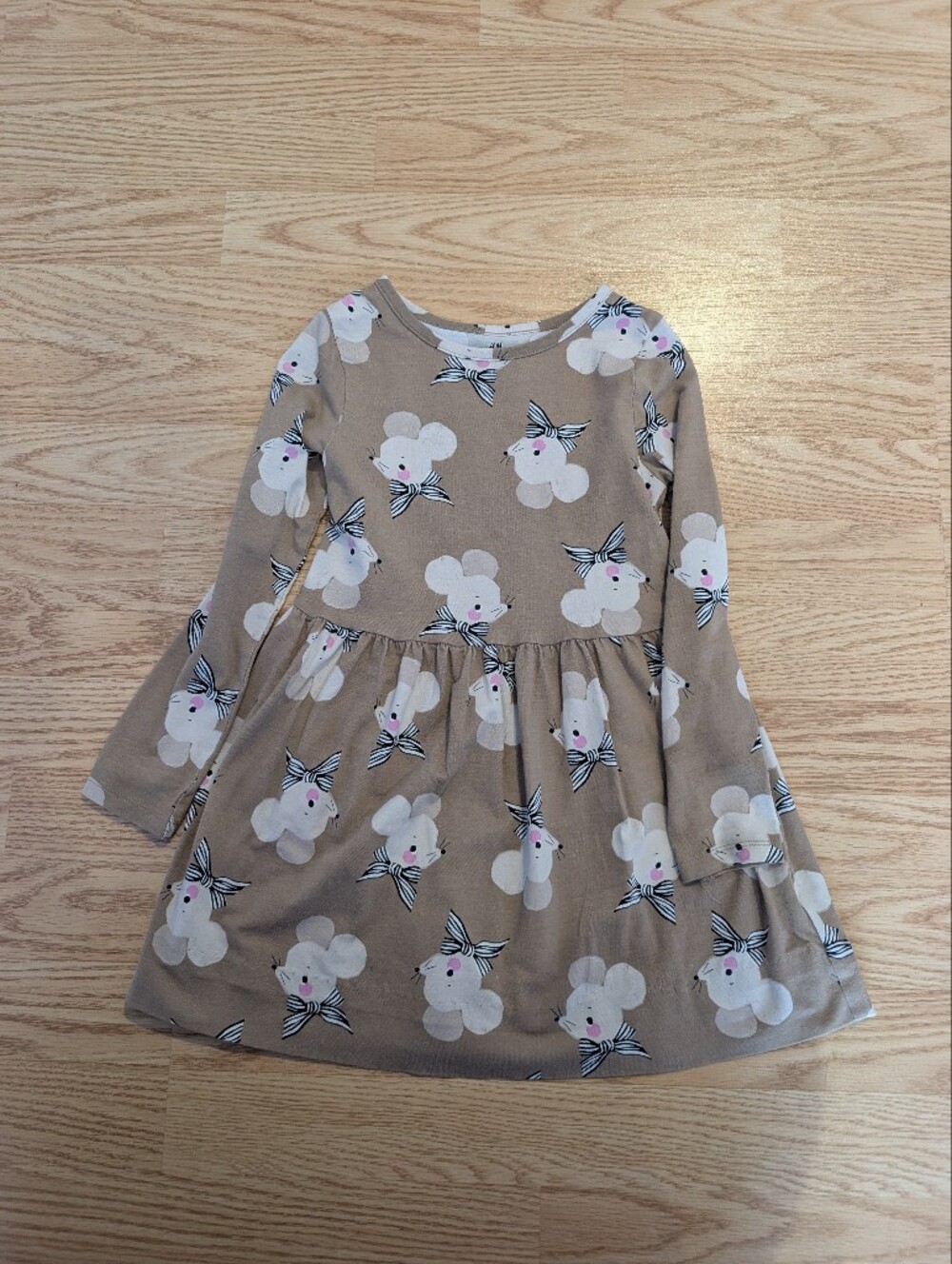 Fall/Winter Bundle (H&M, Vineyard Vines, Wonder Nation) - Picture 4 of 5